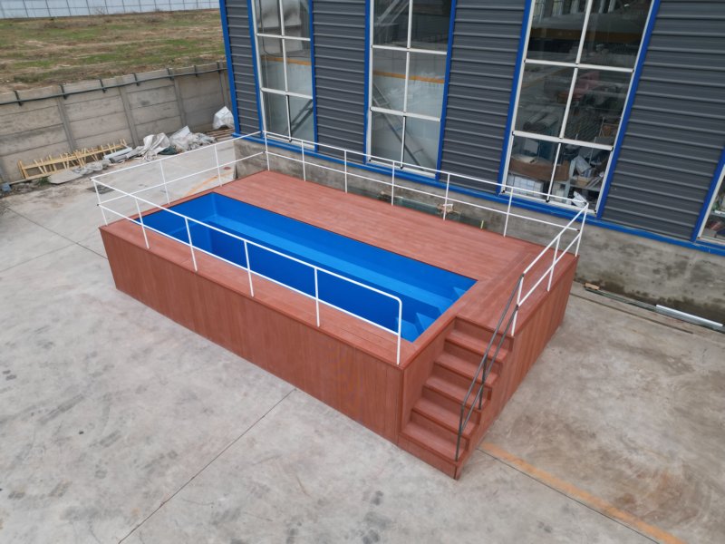 Swimming pool scene display11