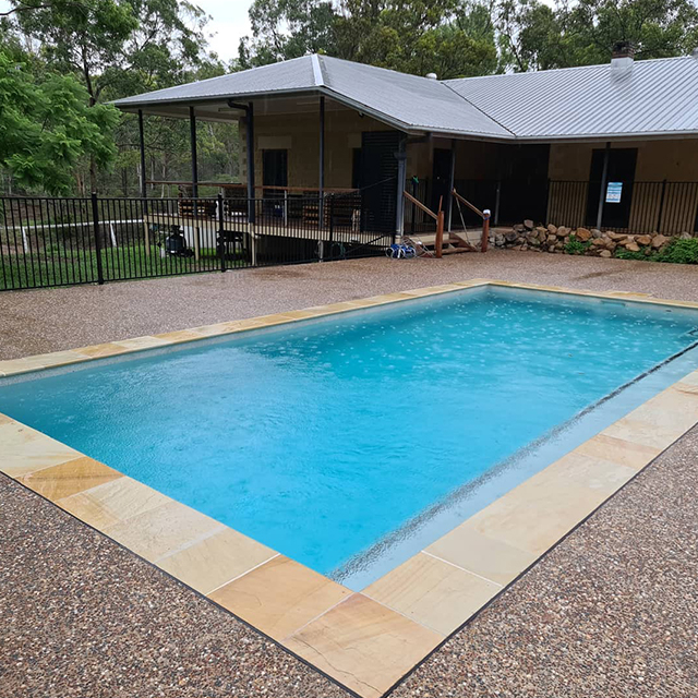 Rectangular swimming pool made of fiberglass