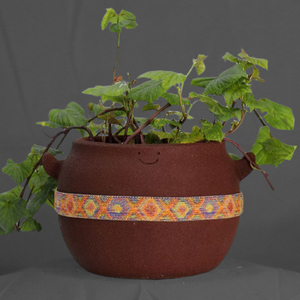 Hercules flower pot